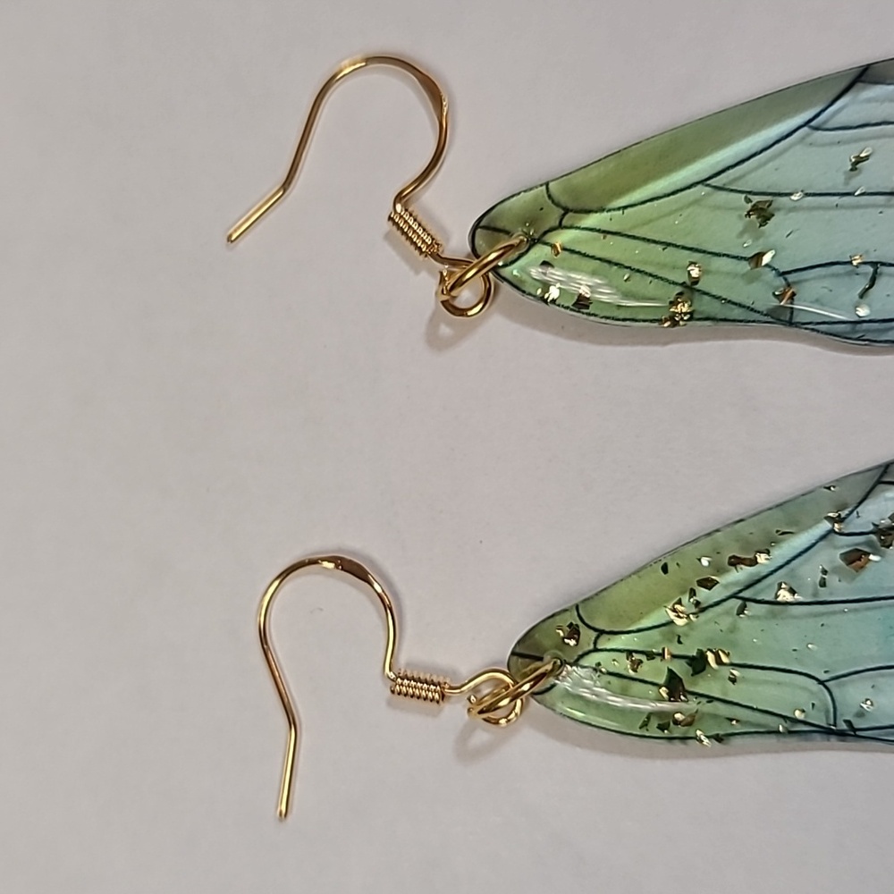 ❤️🔥host Pick!❤️🔥Handmade Dragonfly wing earrings - Picture 3 of 3